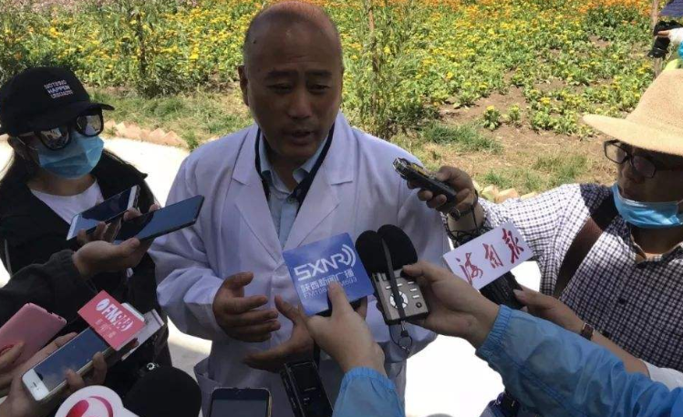 柯桥区育才学校想为“明星孩子”举办书画展览