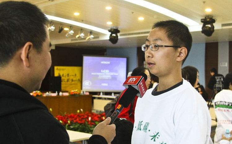 当学校建筑被重建时，爬山虎会不会被留下？